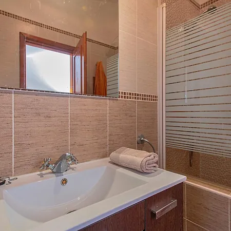 Duplex With Sea View *